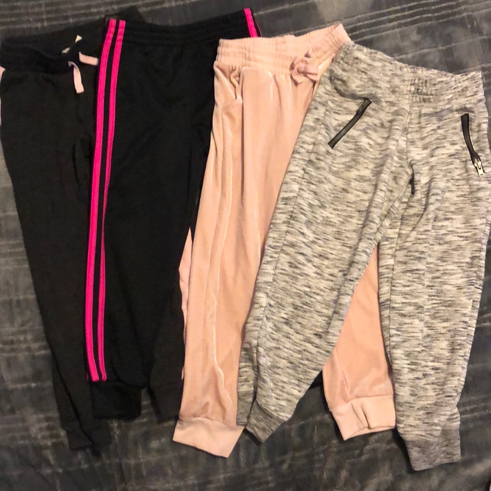 Girls sweatpants lot size 5/6